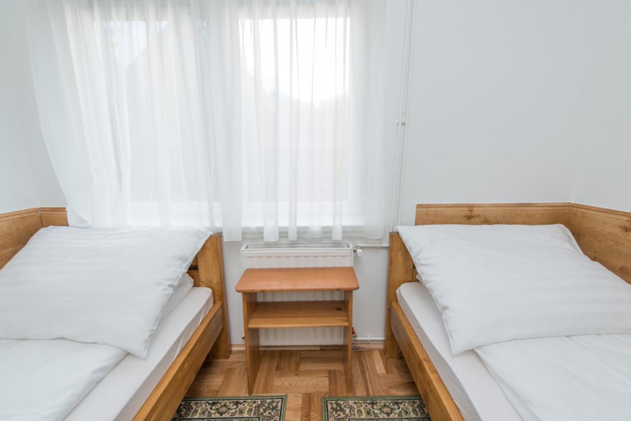 Hajdu Apartman 3. Hajdúszoboszló Buitenkant foto