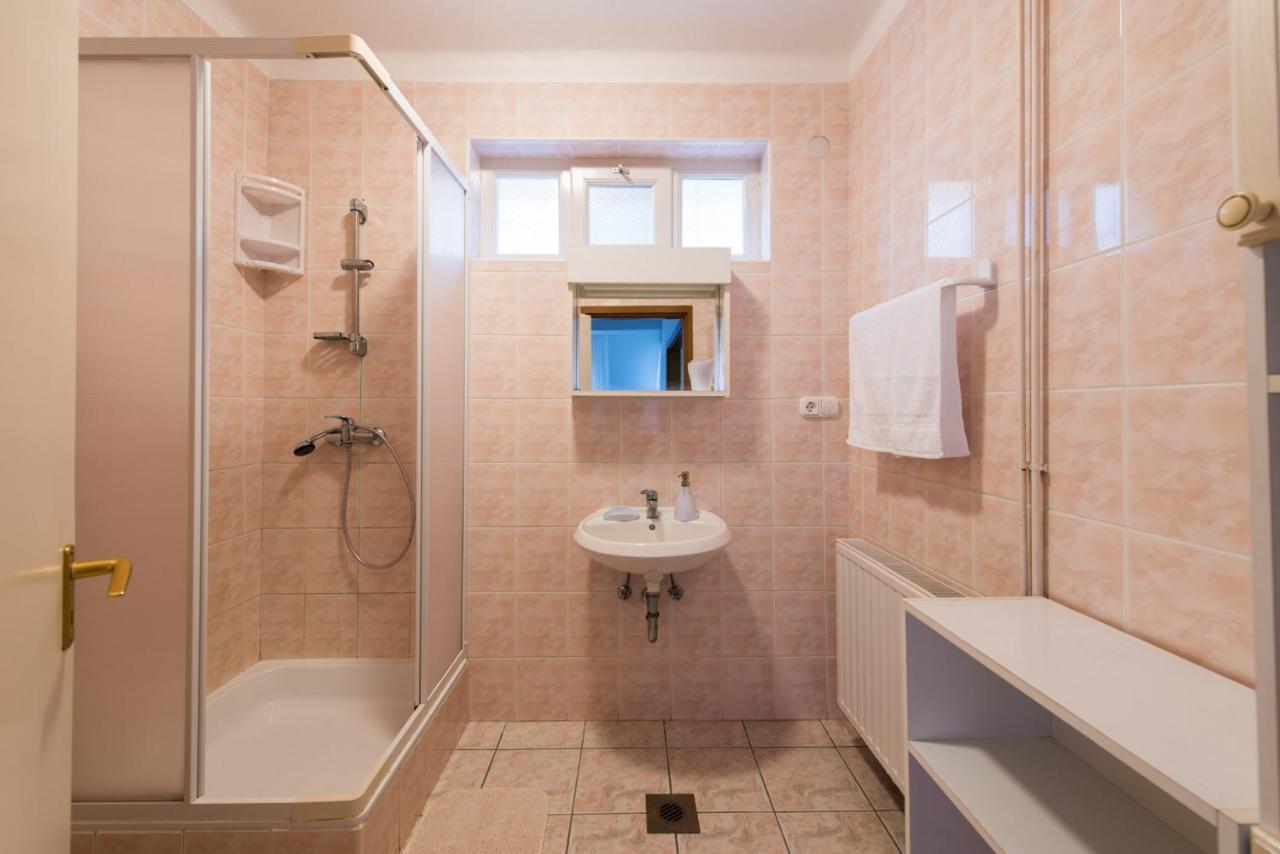 Hajdu Apartman 3. Hajdúszoboszló Buitenkant foto