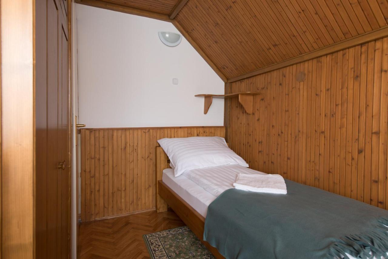 Hajdu Apartman 3. Hajdúszoboszló Buitenkant foto